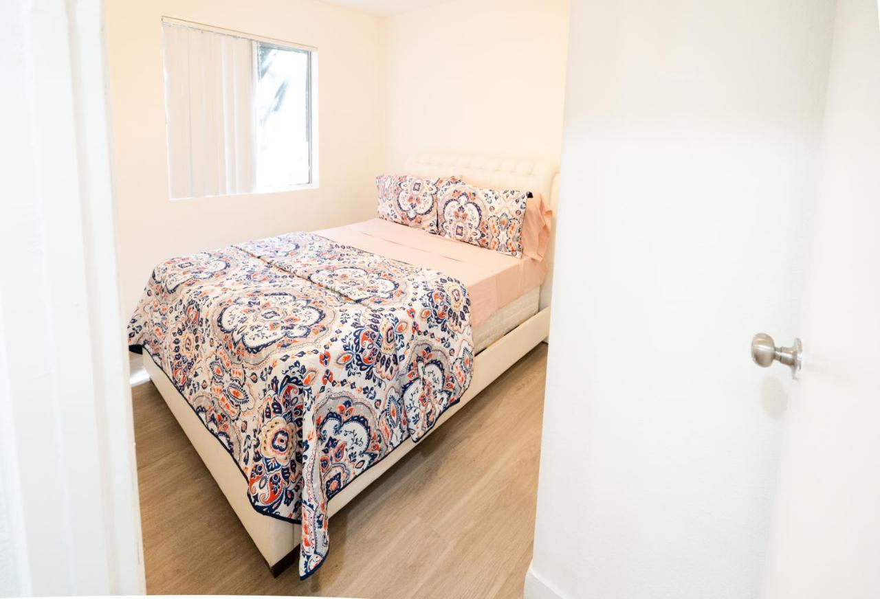 Cozy Small 2 Bedroom In Koreatown/Hollywood Los Angeles Exterior foto